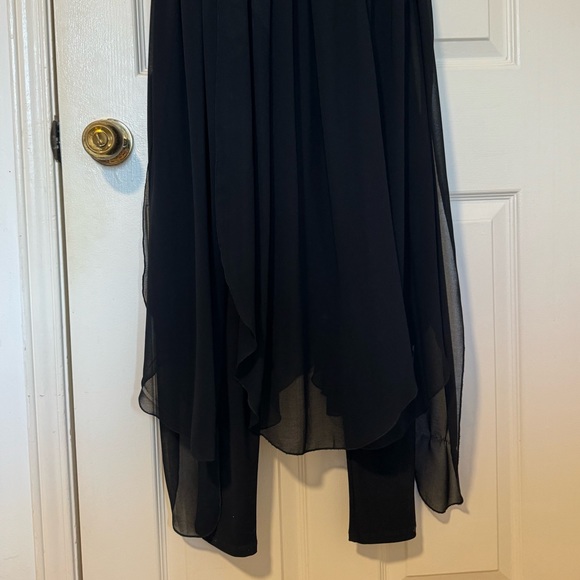 Zara flowy dress with leggings - Picture 4 of 4